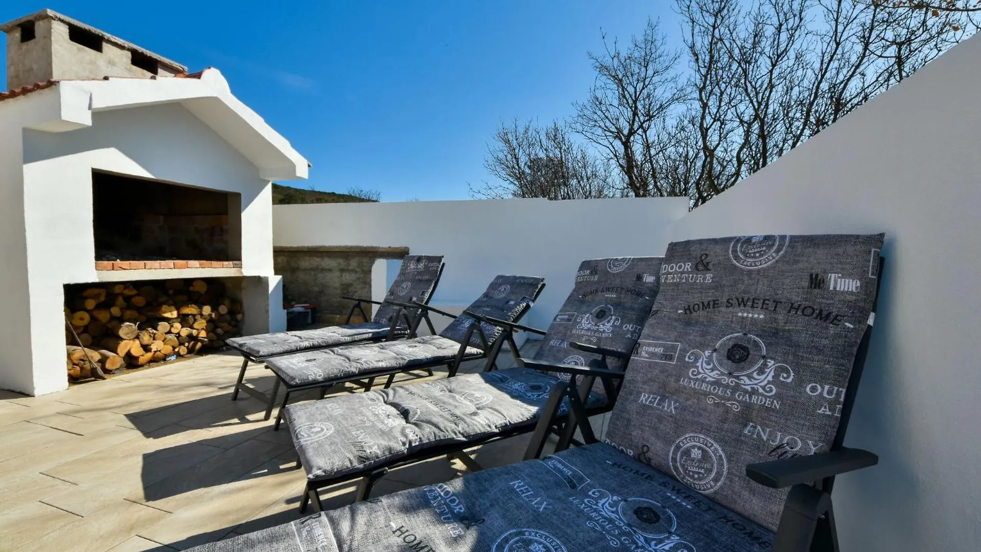 Holiday Home 4All By Interhome Maslenica 0*,